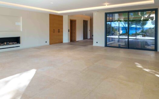 Villa Infinity in Sainte-Maxime centre