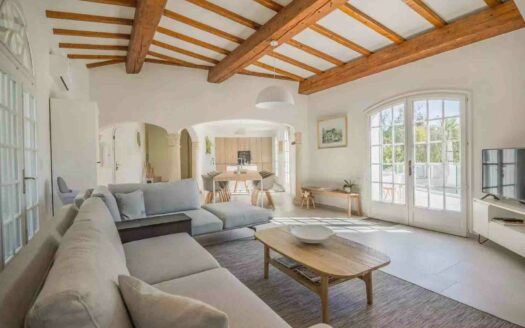 Villa Golf, Tennis, 5 min from the beach