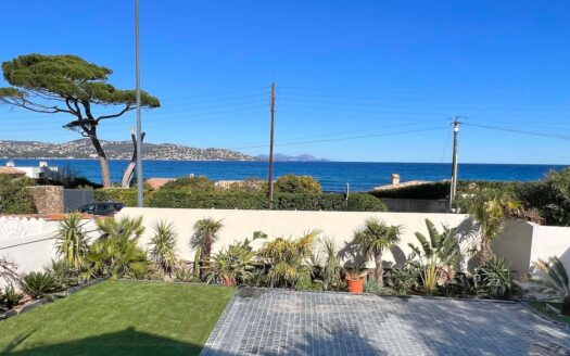 Villa 8 pers à 30m de la mer